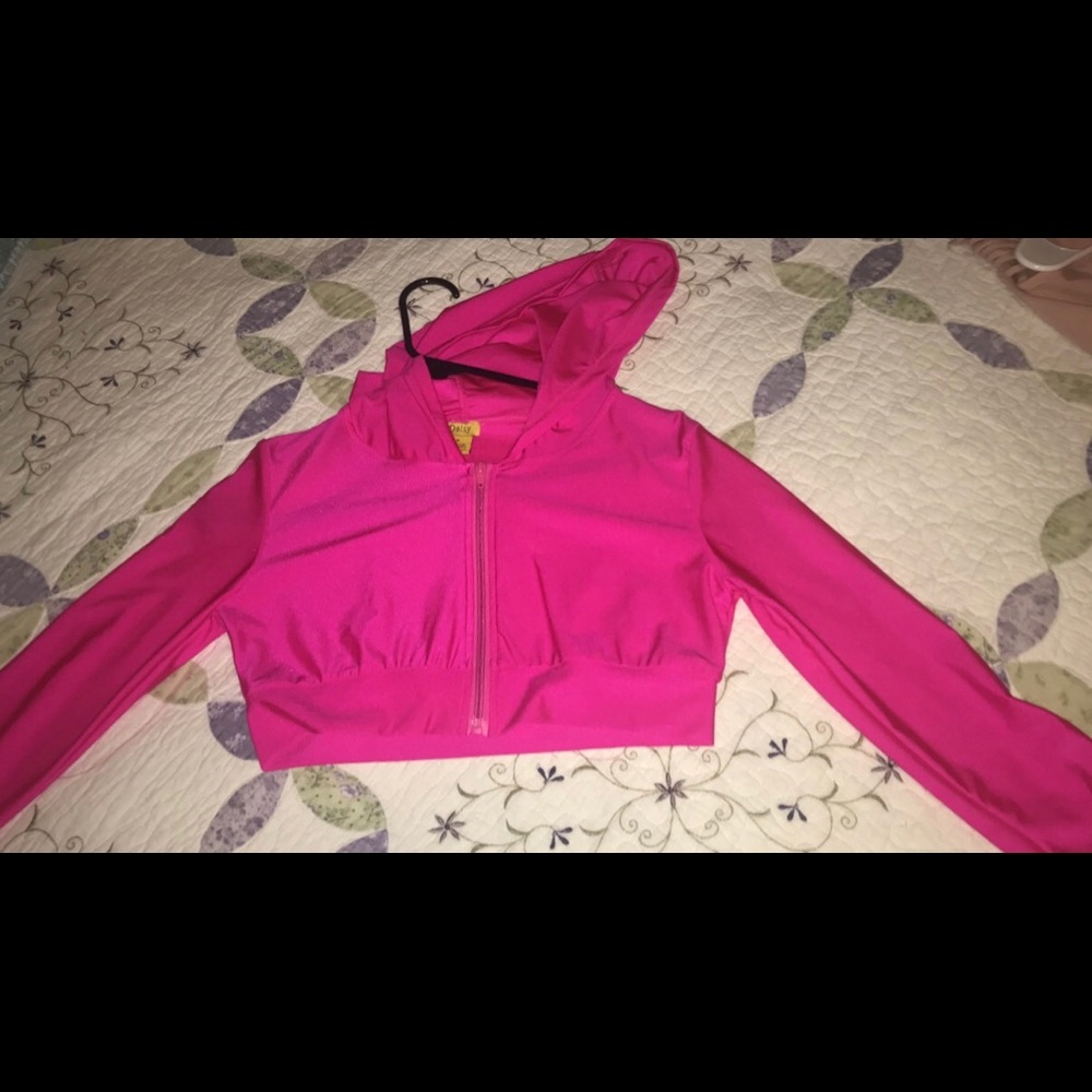 Neon pink cropped  “hoodie”